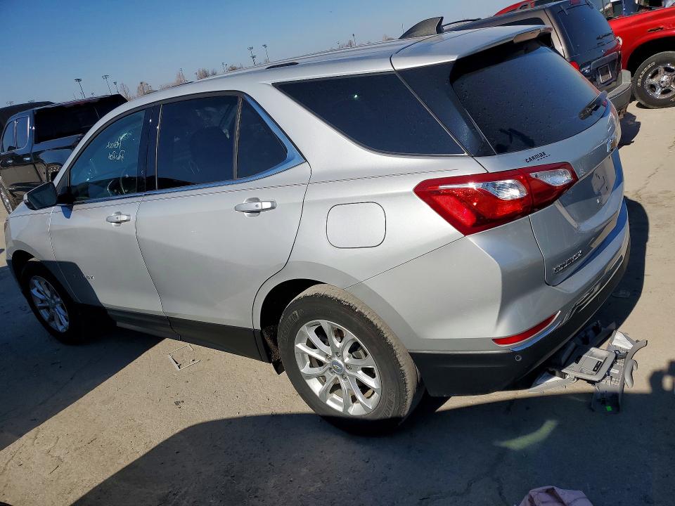 Photo 2 from auction – 2018 CHEVROLET EQUINOX with VIN 2GNAXJEV1J6149978