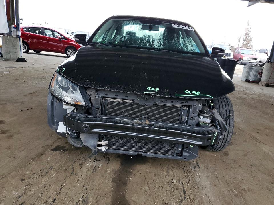 Photo 5 from auction – 2014 VOLKSWAGEN JETTA with VIN 3VWD17AJ2EM412467