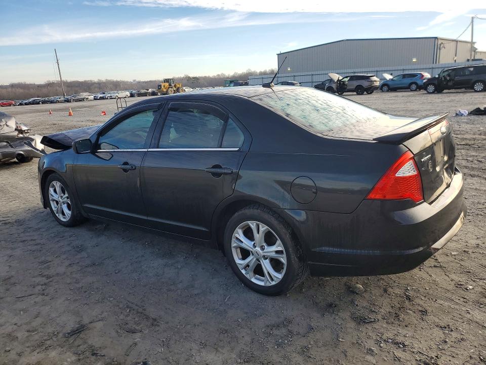 Photo 2 from auction – 2012 FORD FUSION with VIN 3FAHP0HA1CR336911