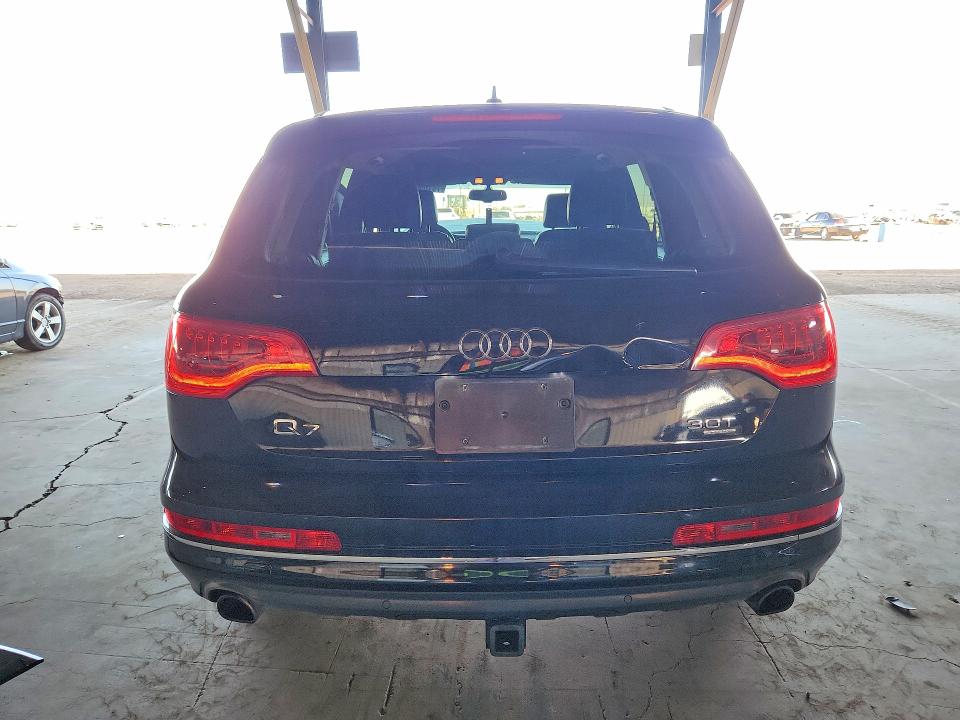 Foto 6 de la subasta – 2015 AUDI Q7 con VIN WA1LGAFE2FD031523