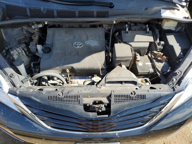 Photo 12 from auction – 2016 TOYOTA SIENNA with VIN 5TDKK3DC1GS739944