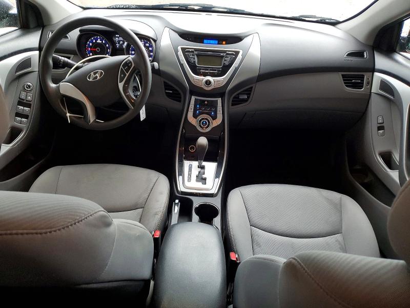 Photo 8 from auction – 2011 HYUNDAI ELANTRA GL with VIN 5NPDH4AE1BH038631