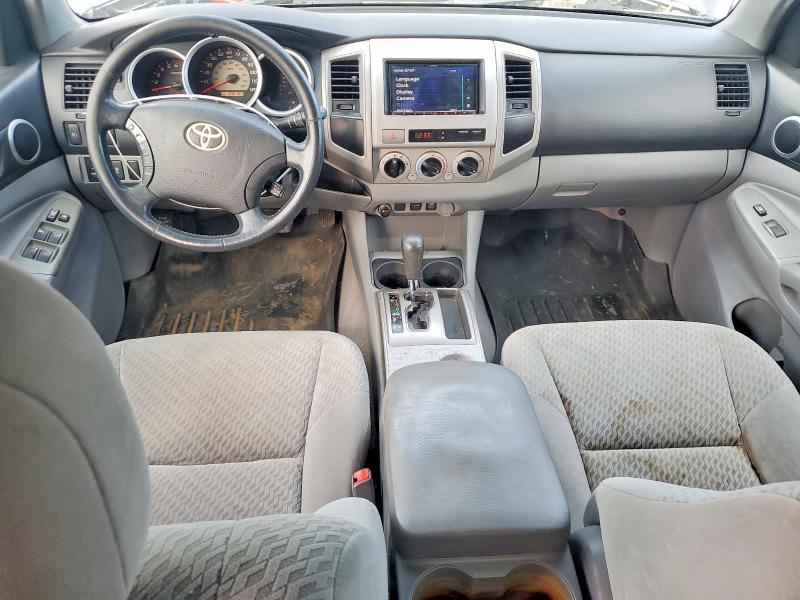 Photo 8 from auction – 2010 TOYOTA TACOMA with VIN 3TMJU4GN6AM100717