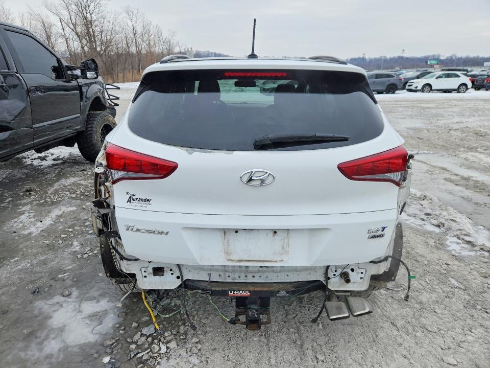 Photo 6 from auction – 2017 HYUNDAI TUCSON with VIN KM8J3CA21HU553690