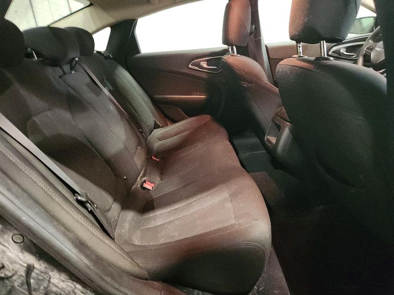 Photo 10 from auction – 2015 CHRYSLER 200 with VIN 1C3CCCAB9FN697173