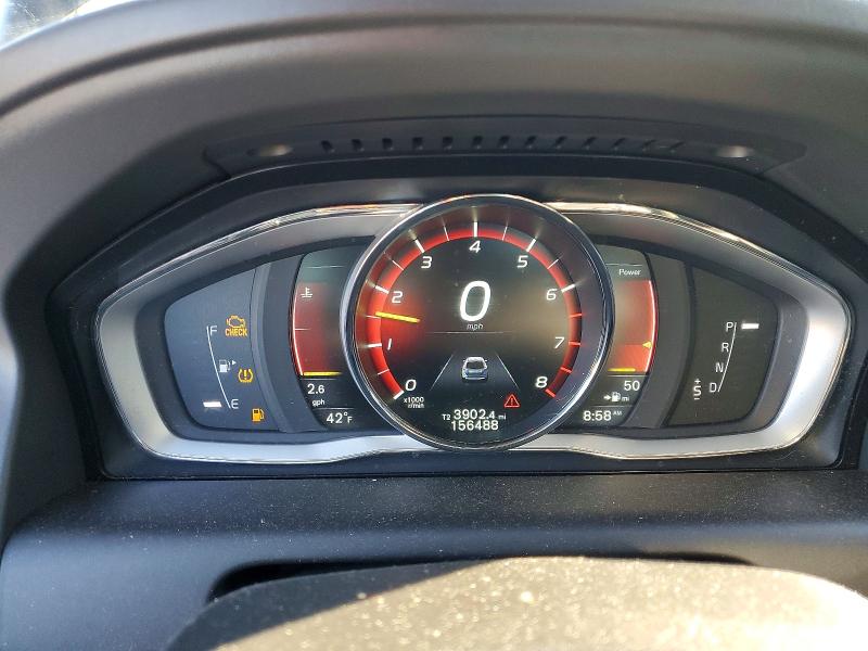 Photo 9 from auction – 2015 VOLVO XC60 with VIN YV4902RS7F2640451