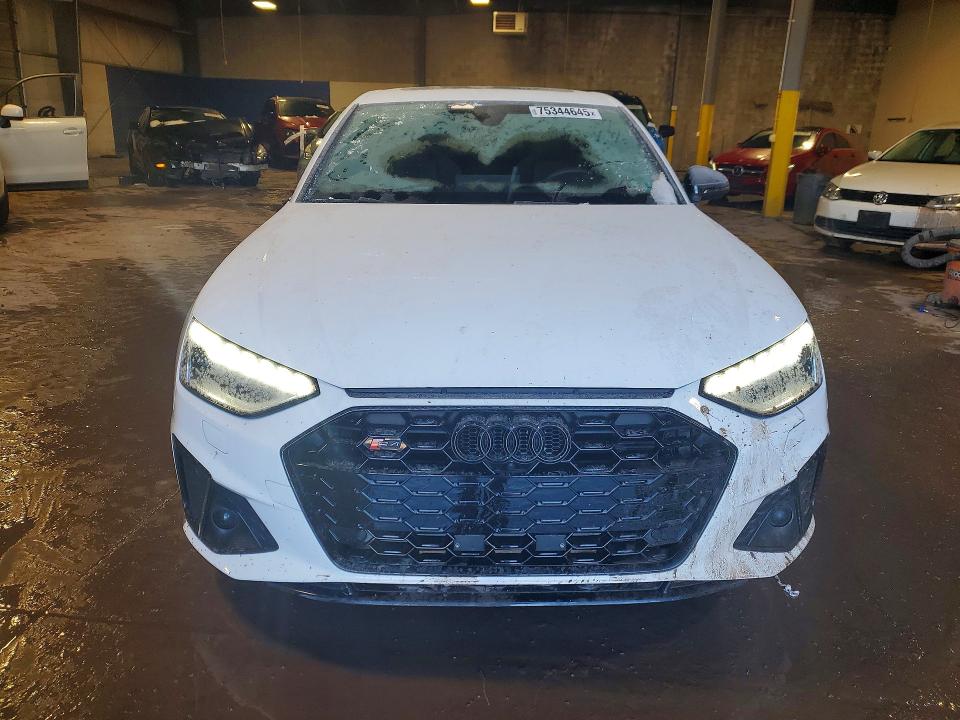 Photo 5 from auction – 2023 AUDI S4 with VIN WAUC4AF43PA006295