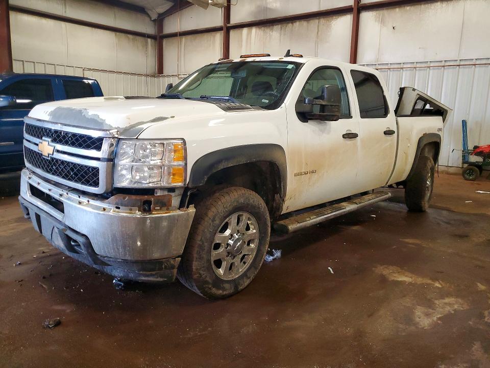 CHEVROLET SILVERADO 2013 with VIN 1GC1KXCG1DF238300 - Photo from auction