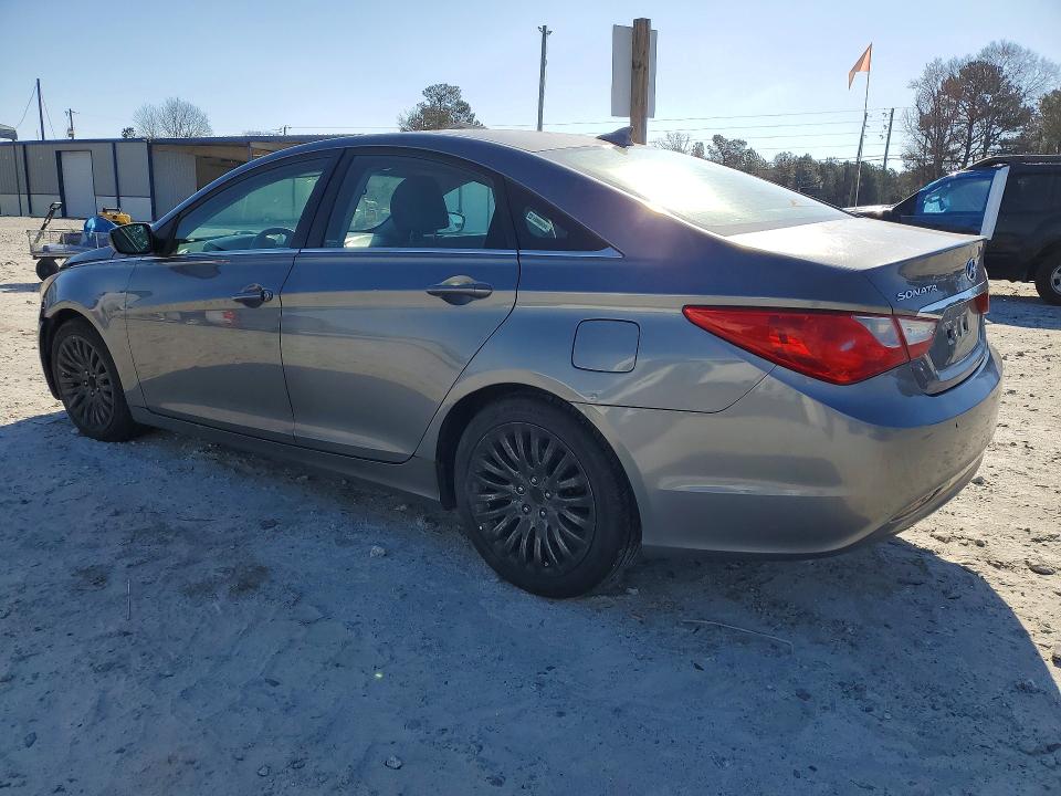 Photo 2 from auction – 2013 HYUNDAI SONATA with VIN 5NPEB4ACXDH648941