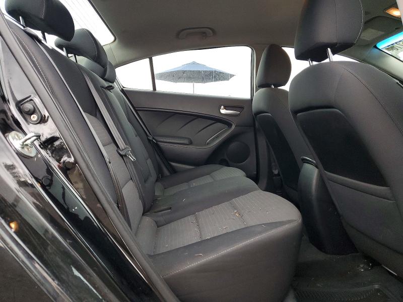 Photo 10 from auction – 2017 KIA FORTE with VIN 3KPFL4A70HE052588
