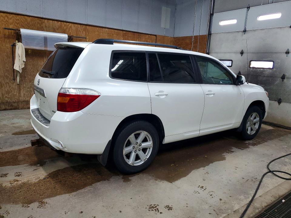 Photo 3 from auction – 2010 TOYOTA HIGHLANDER with VIN 5TDBK3EH4AS016011