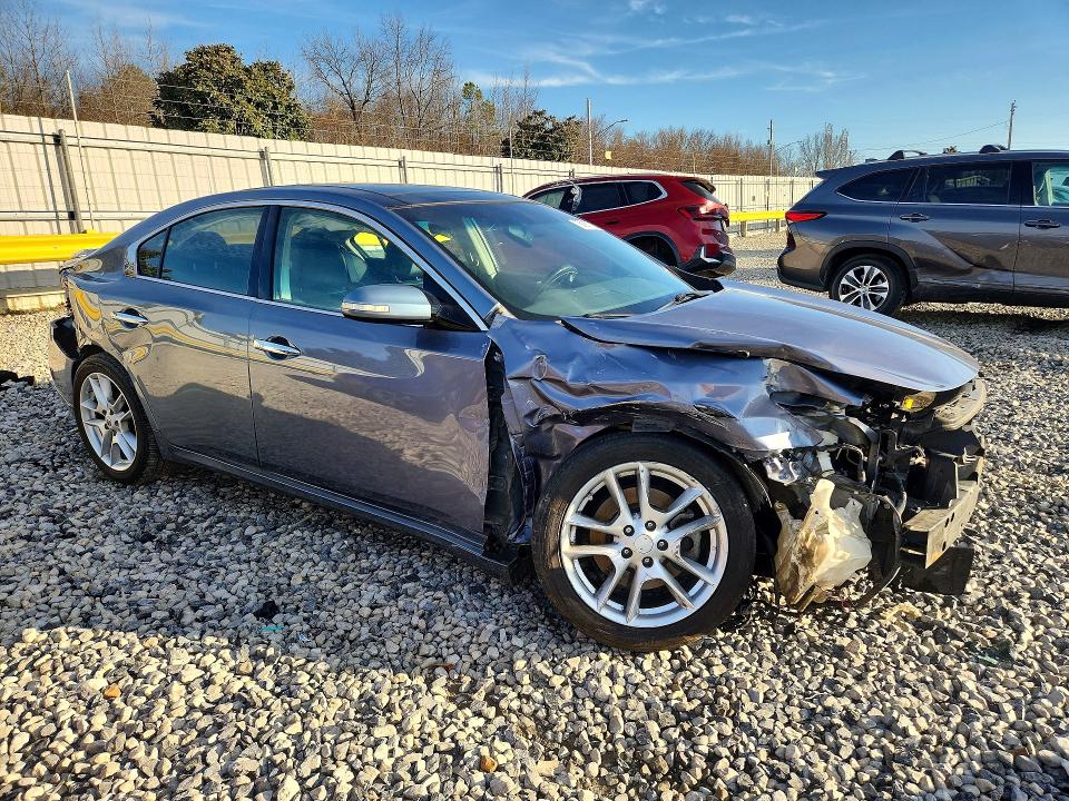 Photo 4 from auction – 2011 NISSAN MAXIMA with VIN 1N4AA5AP6BC852337
