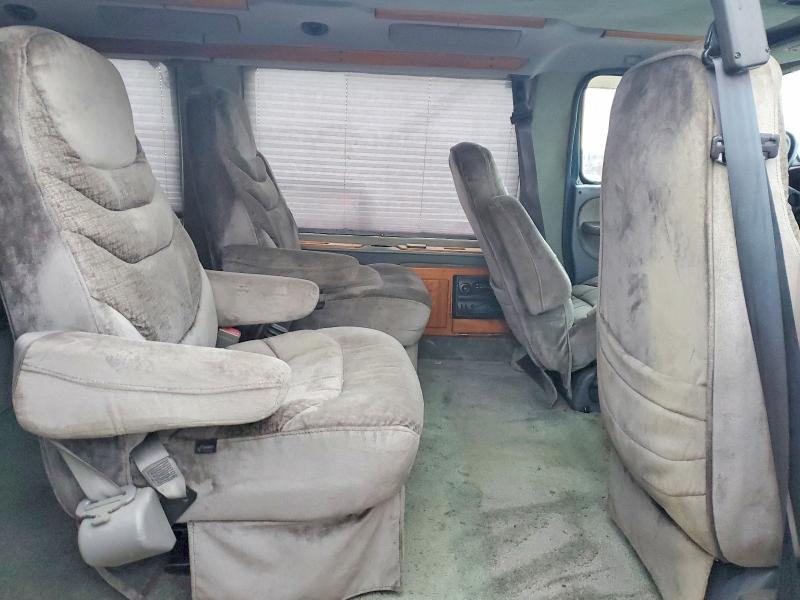 Photo 11 from auction – 2000 DODGE RAM VAN with VIN 2B6HB11Y9YK145852