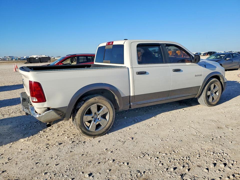 Photo 3 from auction – 2009 DODGE RAM 1500 with VIN 1D3HB13P89S756678