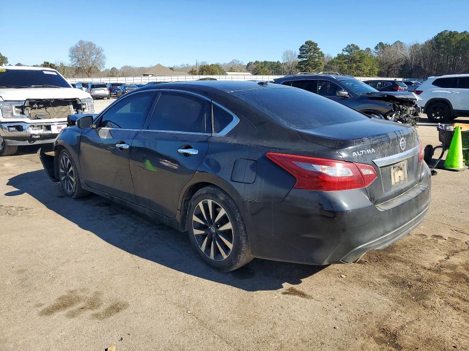 Photo 2 from auction – 2018 NISSAN ALTIMA with VIN 1N4AL3AP1JC185545