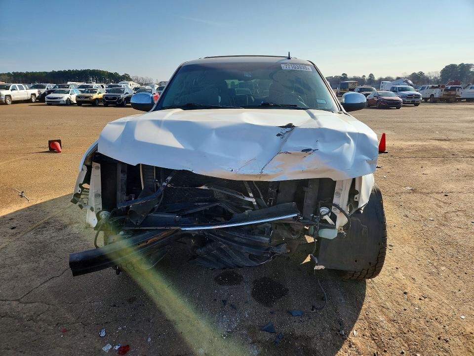 Photo 5 from auction – 2012 CHEVROLET TAHOE with VIN 1GNSCCE09CR315512
