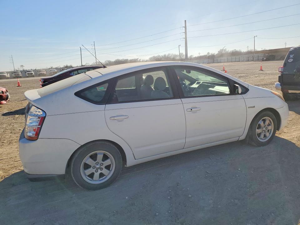Photo 3 from auction – 2007 TOYOTA PRIUS with VIN JTDKB20UX77561275