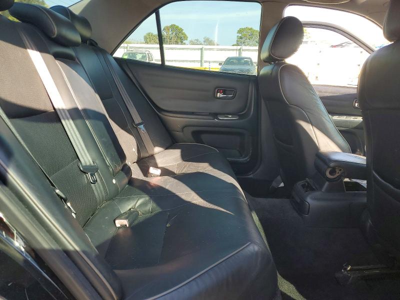 Photo 10 from auction – 2005 LEXUS IS with VIN JTHBD192450095692