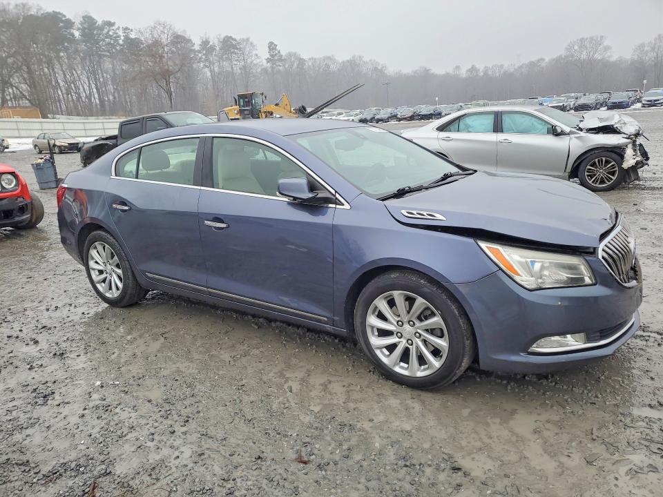 Photo 4 from auction – 2015 BUICK LACROSSE with VIN 1G4GB5G39FF222141