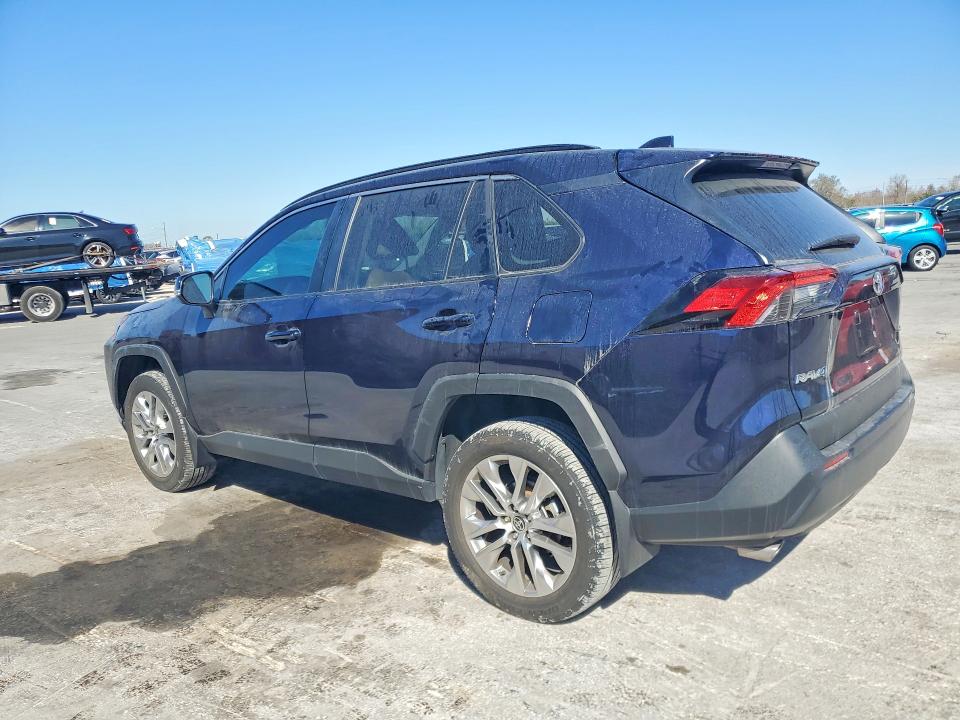 Photo 2 from auction – 2024 TOYOTA RAV4 with VIN 2T3C1RFV5RW326015