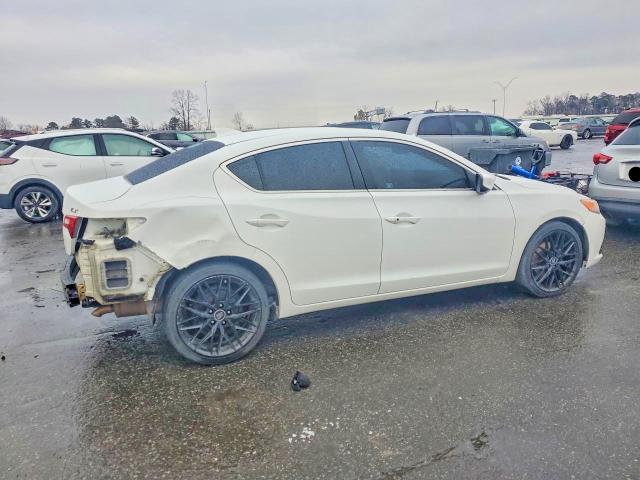 Photo 3 from auction – 2013 ACURA ILX with VIN 19VDE1F50DE021674
