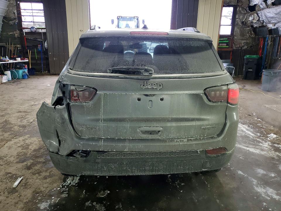 Photo 6 from auction – 2020 JEEP COMPASS LA with VIN 3C4NJDBB0LT216611