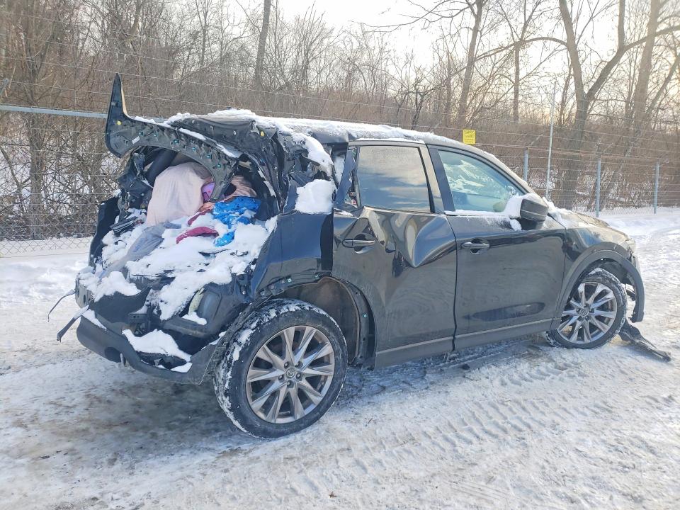 Photo 3 from auction – 2020 MAZDA CX-5 with VIN JM3KFADM7L0733068