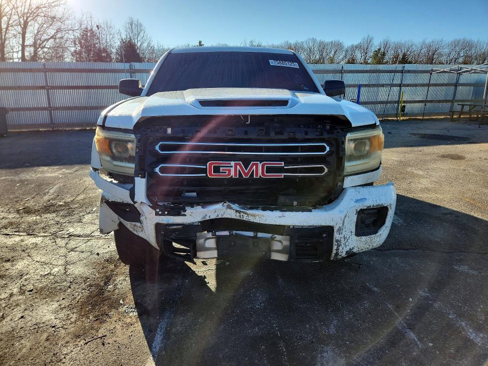 Photo 5 from auction – 2014 GMC SIERRA with VIN 1GTN2TEC4EZ411991
