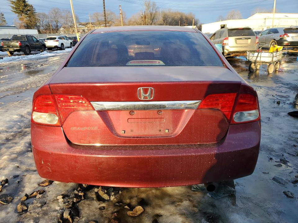 Zdjęcie 6 z aukcji – 2011 HONDA CIVIC LX z VIN 2HGFA1F50BH538813