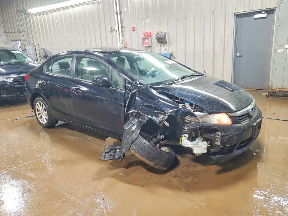 Photo 4 from auction – 2012 HONDA CIVIC with VIN 19XFB2F80CE040720