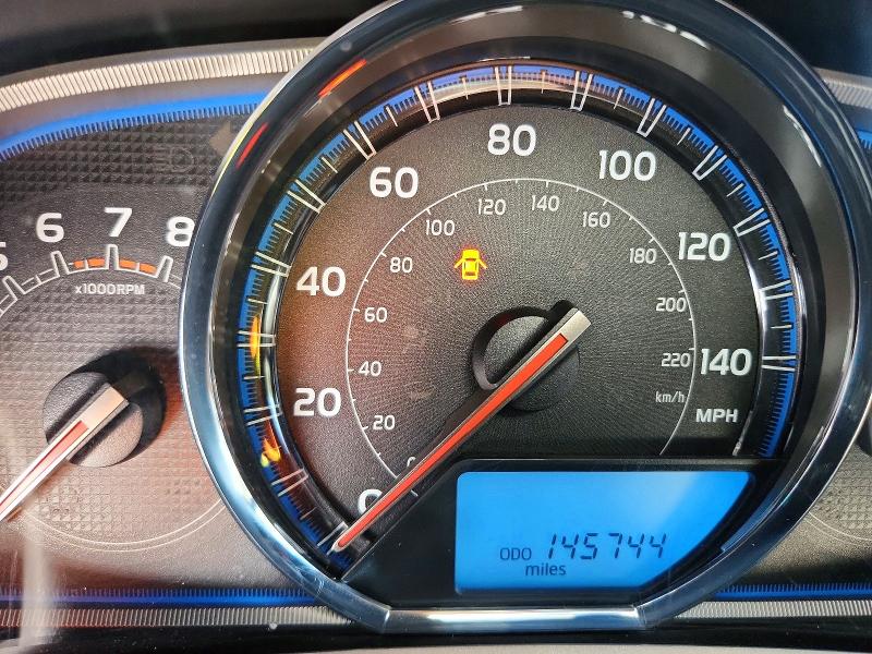 Foto 9 de la subasta – 2014 TOYOTA RAV4 LIMIT con VIN JTMDFREV6EJ006573