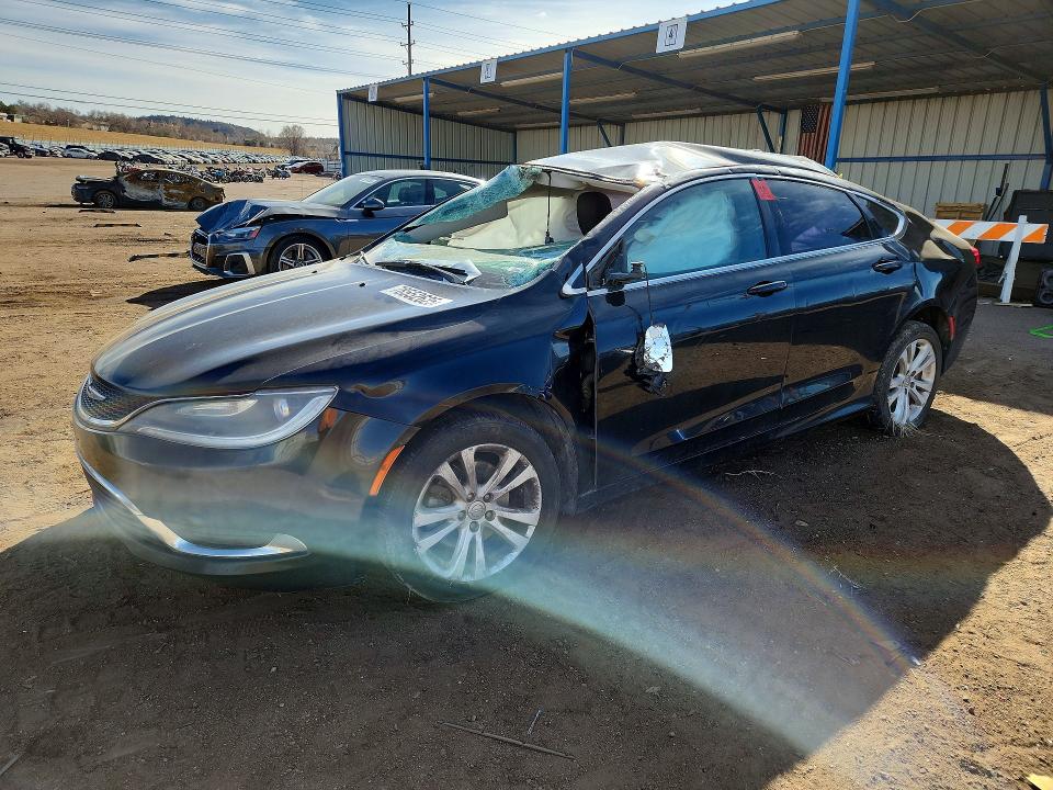CHRYSLER 200 2015 with VIN 1C3CCCAB6FN602326 - Photo from auction