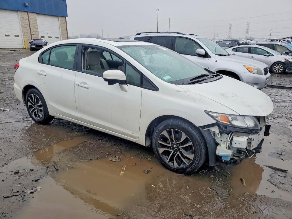 Foto 4 de la subasta – 2015 HONDA CIVIC EX con VIN 19XFB2F88FE228194