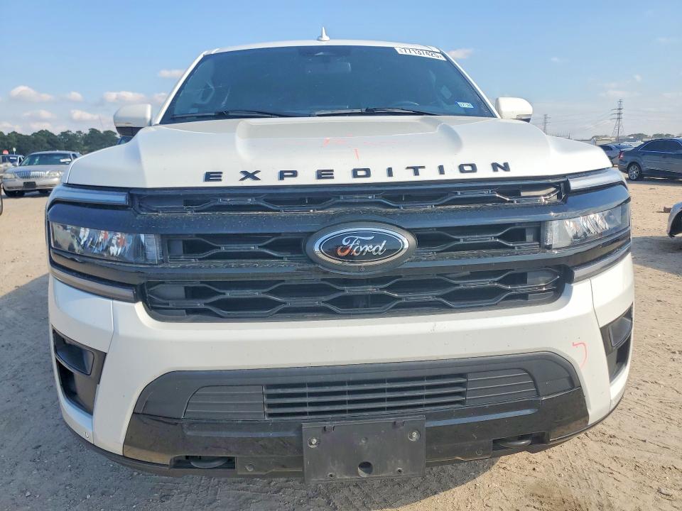 Photo 5 from auction – 2024 FORD EXPEDITION with VIN 1FMJK2A82REA20664
