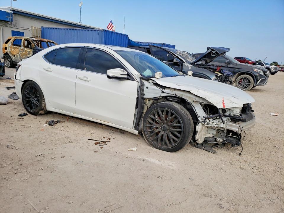 Photo 4 from auction – 2015 ACURA TLX with VIN 19UUB1F38FA010279