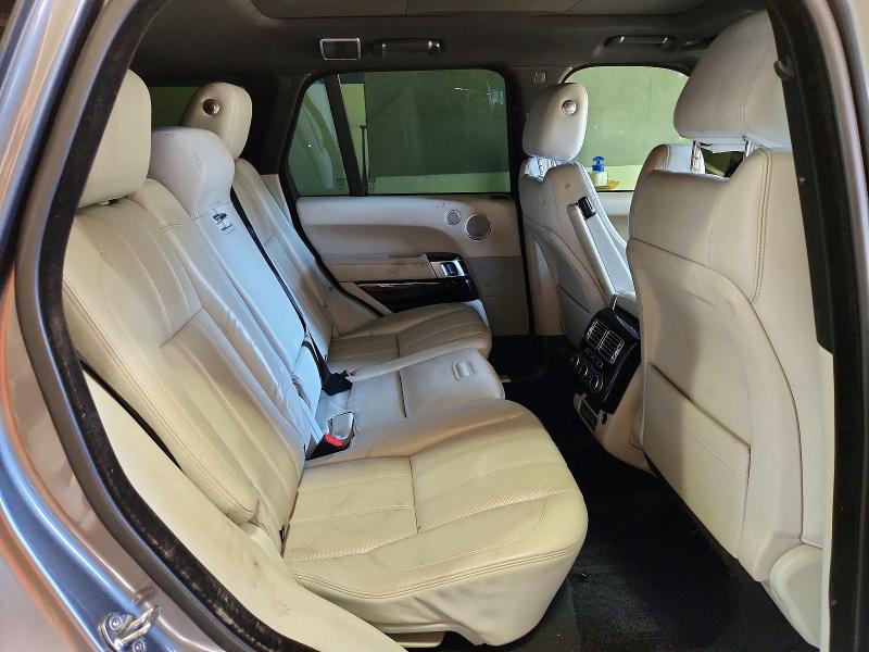 Photo 11 from auction – 2017 LAND ROVER RANGE ROVER with VIN SALGS2FV6HA340128
