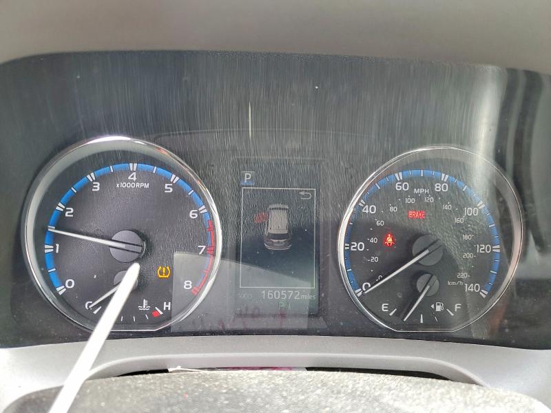 Photo 9 from auction – 2016 TOYOTA RAV4 LIMIT with VIN 2T3DFREV5GW536215
