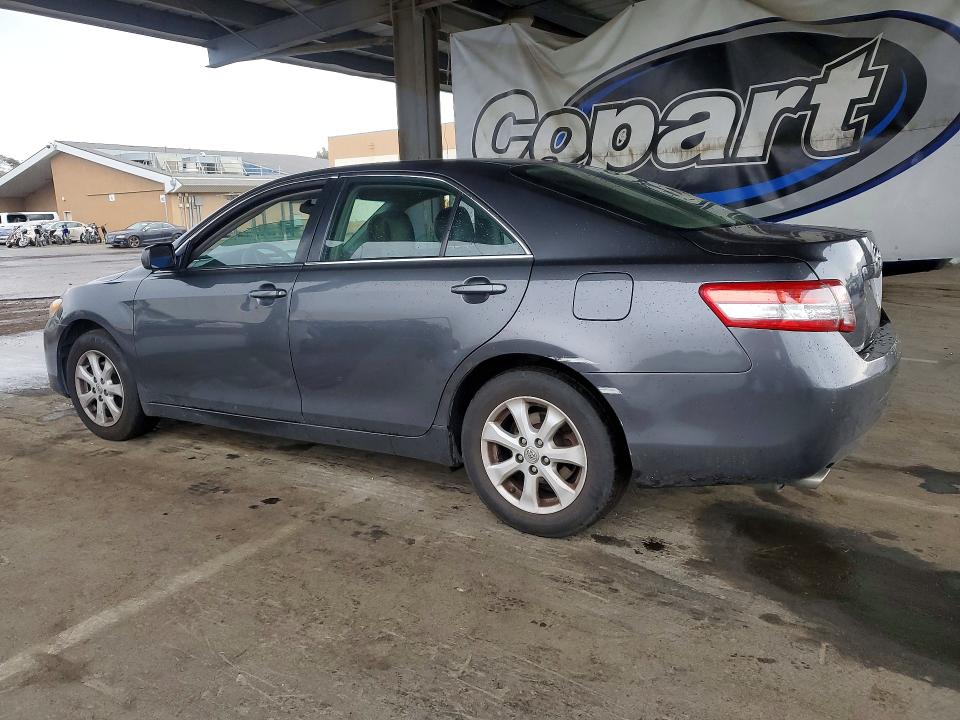 Photo 2 from auction – 2011 TOYOTA CAMRY with VIN 4T1BK3EK7BU128001