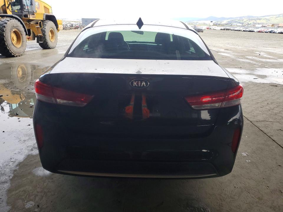 Photo 6 from auction – 2017 KIA OPTIMA with VIN KNAGT4LE1H5017437