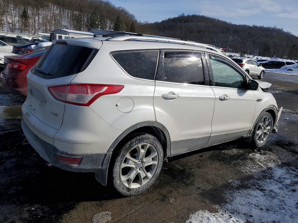 Photo 3 from auction – 2015 FORD ESCAPE TIT with VIN 1FMCU9JX2FUC58017
