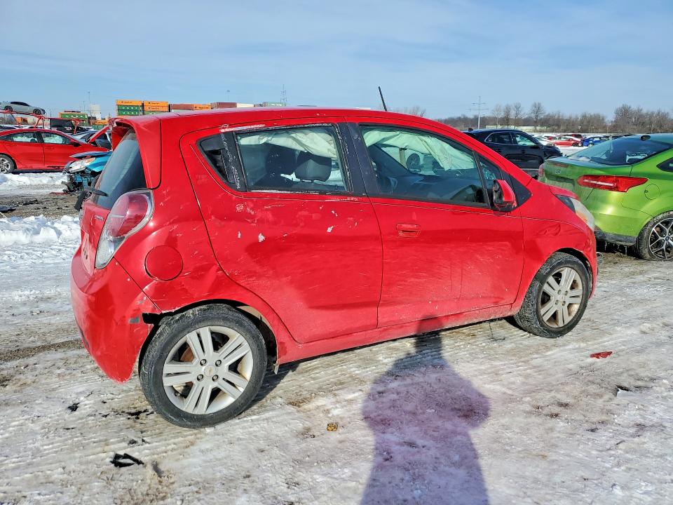 Photo 3 from auction – 2013 CHEVROLET SPARK with VIN KL8CD6S93DC606633