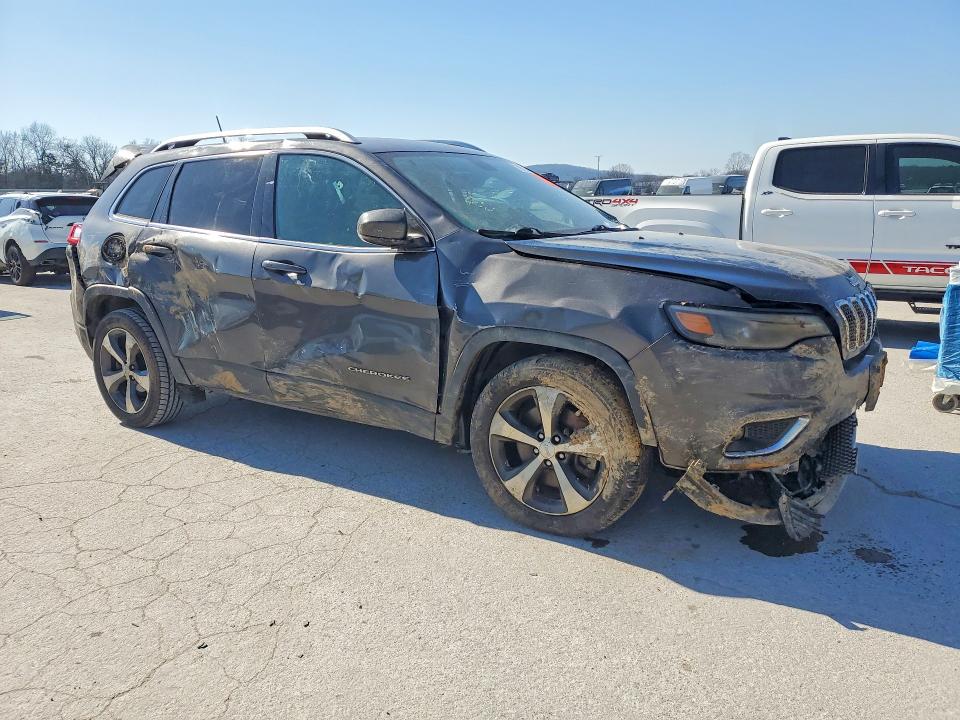 Photo 4 from auction – 2020 JEEP CHEROKEE with VIN 1C4PJLDB5LD564944