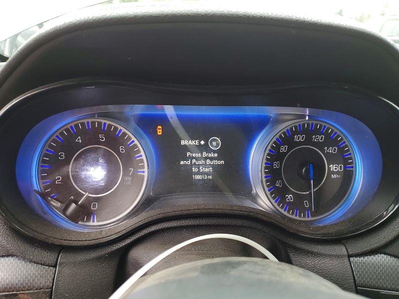 Photo 9 from auction – 2016 CHRYSLER 300 S with VIN 2C3CCABG5GH170336