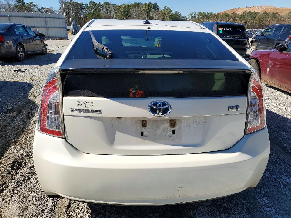 Photo 6 from auction – 2012 TOYOTA PRIUS with VIN JTDKN3DU1C5532552