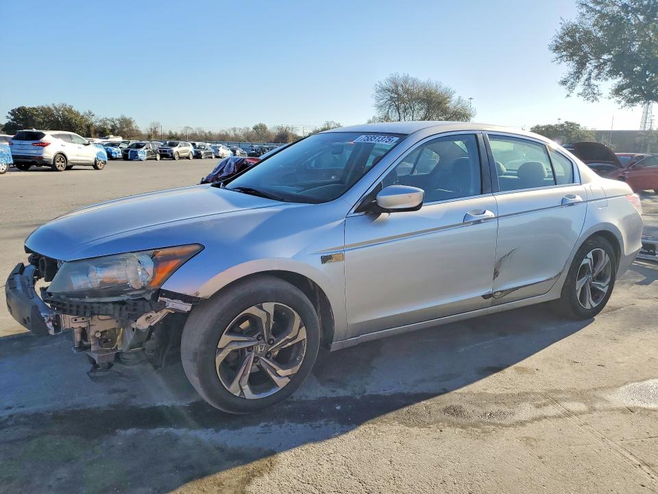 HONDA ACCORD 2012 with VIN 1HGCP2F39CA176292 - Photo from auction