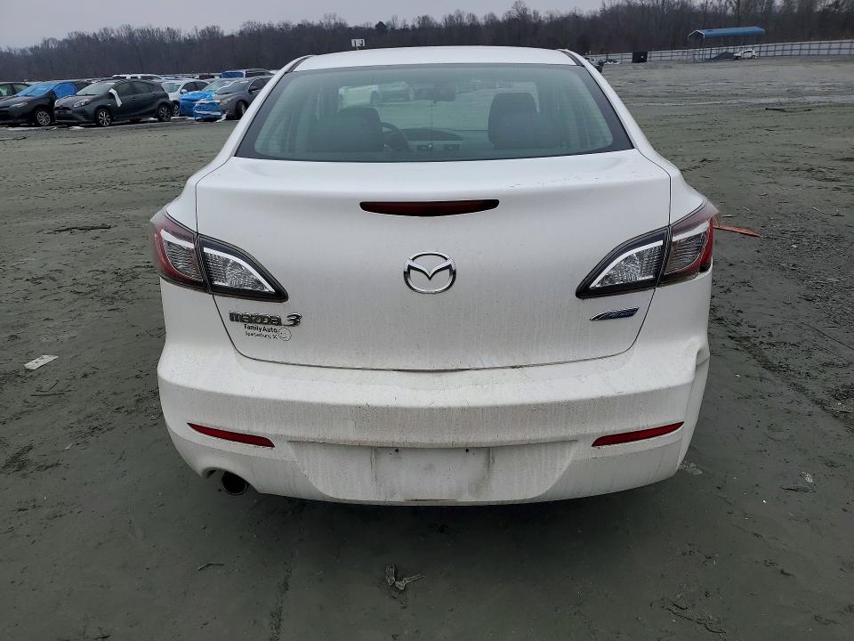 Photo 6 from auction – 2013 MAZDA 3 with VIN JM1BL1V71D1744704