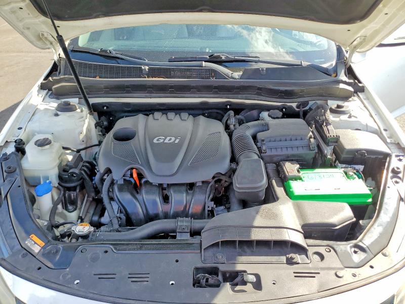Photo 11 from auction – 2015 KIA OPTIMA with VIN KNAGM4A79F5530434