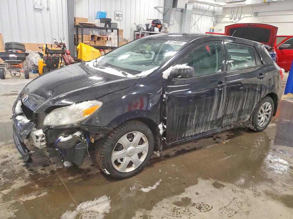 TOYOTA COROLLA MATRIX 2011 with VIN 2T1KU4EE2BC606921 - Photo from auction