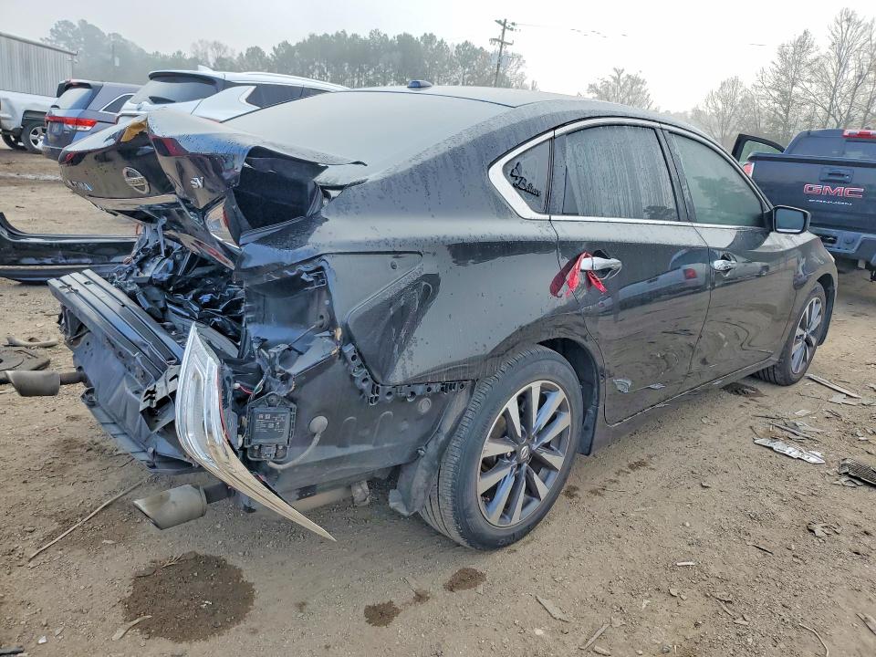 Photo 3 from auction – 2017 NISS ALTIMA with VIN 1N4AL3AP0HC292371