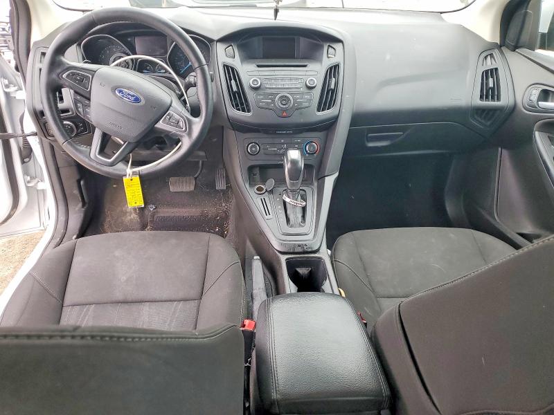 Photo 8 from auction – 2016 FORD FOCUS with VIN 1FADP3F26GL293537